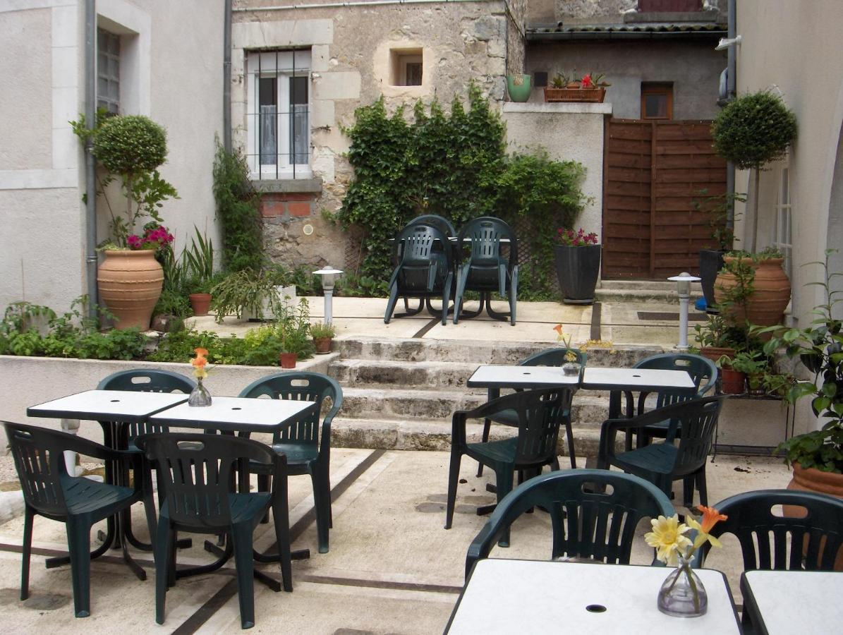 Auberge De La Tour Mennetou-sur-Cher Dış mekan fotoğraf